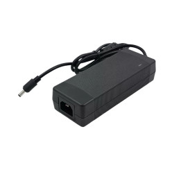 156W strømforsyning til LED bånd, 24V DC, 6,5A, IP44
