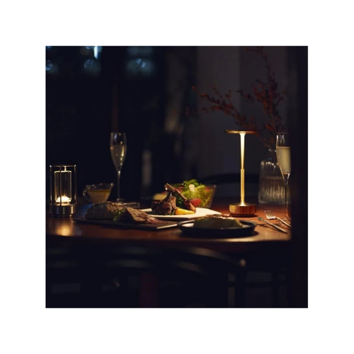 Genopladelig LED-bordlampe i guld – CCT og touch