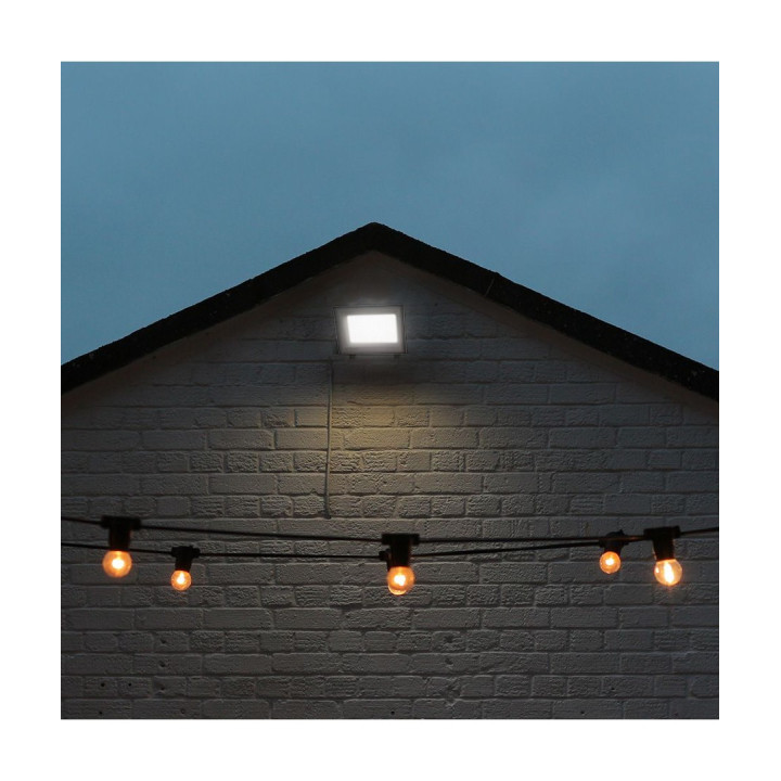 50W LED projektør med 3 lysfarver – grå, IP65